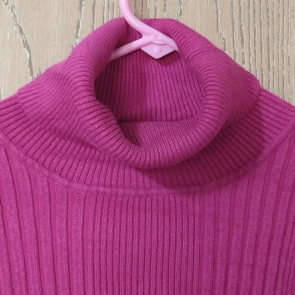 MKM Designs Women's Turtleneck Sweater - Picture 2 of 8